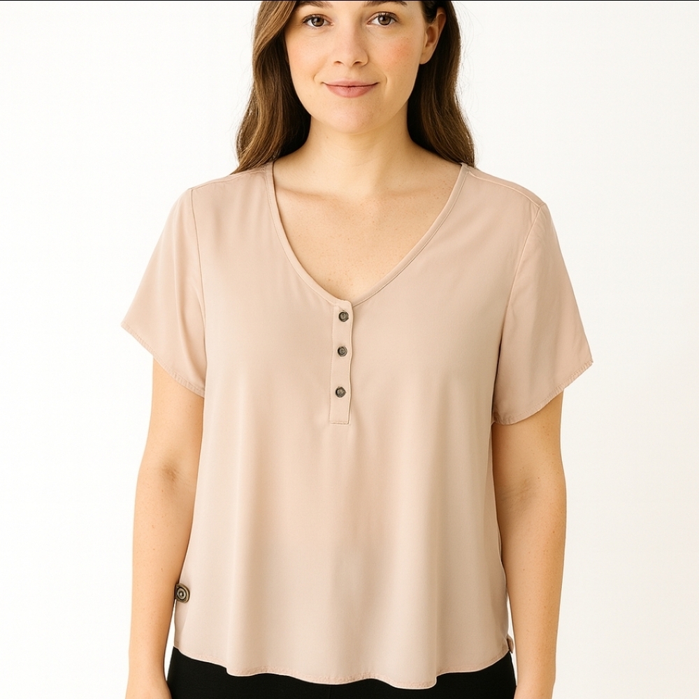 NWT Torrid Pink Pastel Flowy Feminine Summer Blouse Sz 14-16